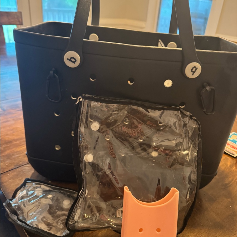 BOGG BAG Black Tote with Accessories